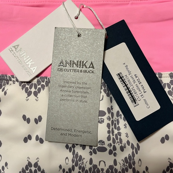 Annika Ladies Skort size Medium Cutter & Buck NWT - Picture 2 of 8